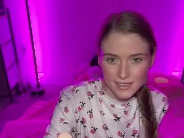 shadebabe from Chaturbate