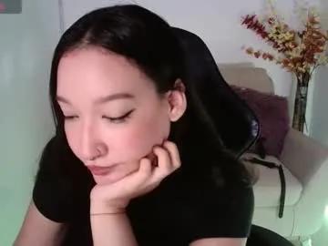 thiara_dor from Chaturbate