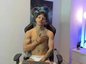 tony_petrov from Chaturbate