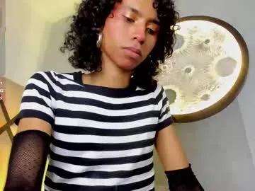 venuss_03 from Chaturbate