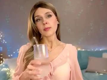 wild_berrrie from Chaturbate