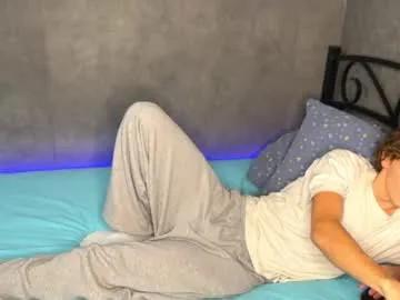 Try 18 years old xavier_200 from Chaturbate xavier_200 from Chaturbate