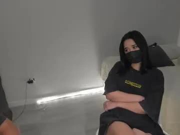 yourlovelyjenny from Chaturbate