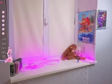 Slutty Yung_leana wants you to fuck her body now yung_leana from Chaturbate