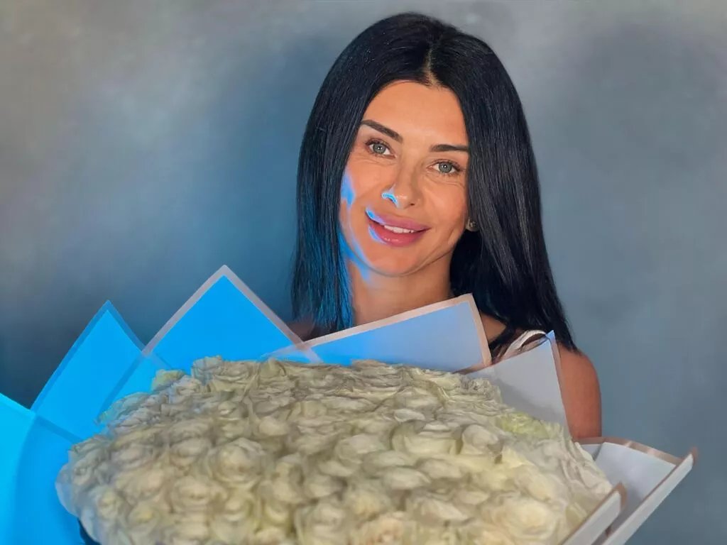 EmmaLevis from LiveJasmin