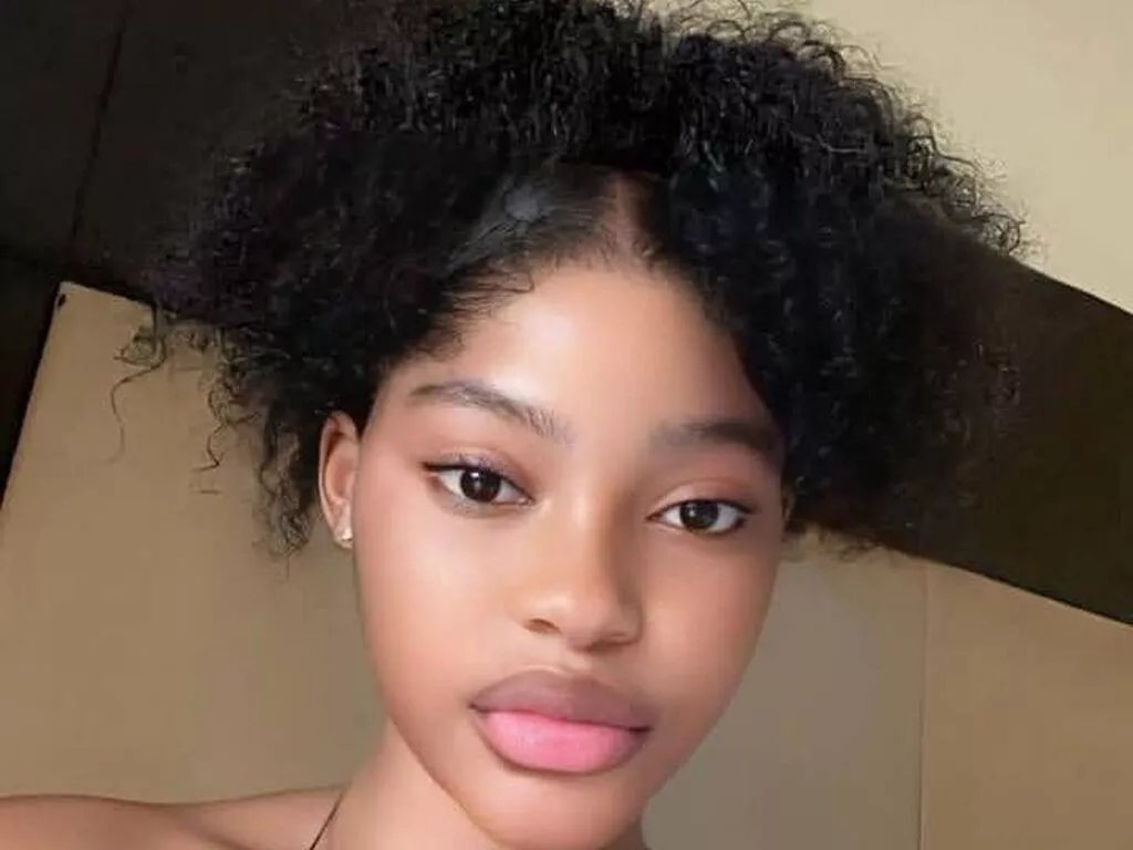 KandyBliss from LiveJasmin